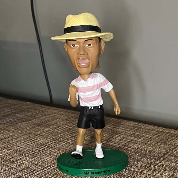 Nike Other - 2002 Nike / Upper Deck “Tigers Quest” Tiger Woods Bobblehead - MINT Fist Pump!